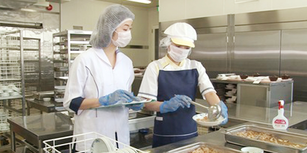 日清医療食品 株式会社 沖縄支店【調理スタッフ】の求人募集画像