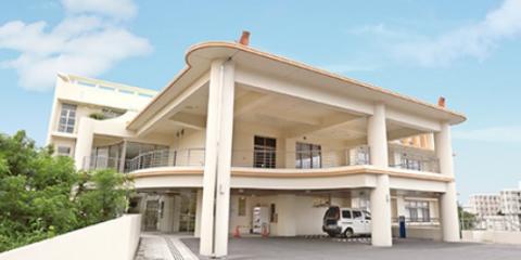 一般社団法人 沖縄県歯科医師会【歯科衛生士(南風原町)【賞与有／駐車場有／週休2日】】の求人募集画像