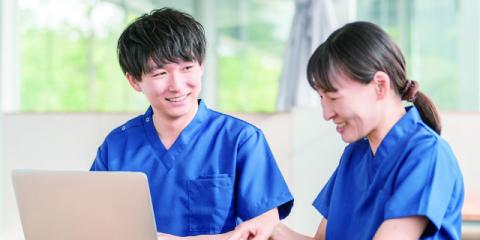 ジェイウォーム ジョブット【主任介護支援専門員［職業紹介］（那覇市安里）【賞与年2回／退職金有／オープニング】】の求人募集画像
