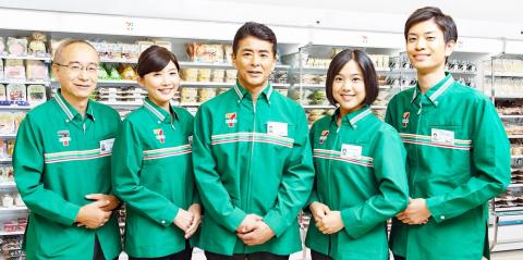 セブンイレブン 西原翁長店【コンビニスタッフ(西原町)【未経験者歓迎/主婦(夫)歓迎/昇給有】】の求人募集画像