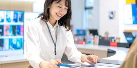 ジェイウォーム ジョブット【窓口業務[職業紹介]（那覇市泉崎）【完全週休2日制／交通費支給／社保完備】】の求人募集画像