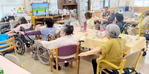 デイサービス わっしょい【デイサービスの介護職員(送迎兼務)【週4or週5日勤務選べる/社保完備/時給1,200~1,300円】】の求人募集画像