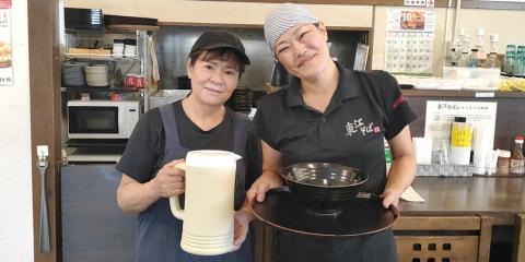 東江そば 宜野湾店【沖縄そば屋ホール及び厨房スタッフ(宜野湾市)【未経験可/無料駐車場有/寸志年2回】】の求人募集画像