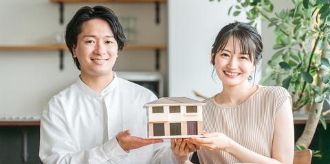 有限会社　TOM住宅【不動産事務スタッフ(宜野湾市真栄原)【完全週休2日／未経験OK／主婦(主夫)歓迎】】の求人募集画像