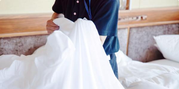 C-TEC／シーテック株式会社 沖縄営業所【リゾートホテル客室清掃スタッフ（恩納村）【オープニング120名募集／未経験者歓迎／無料駐車場有】】の求人募集画像