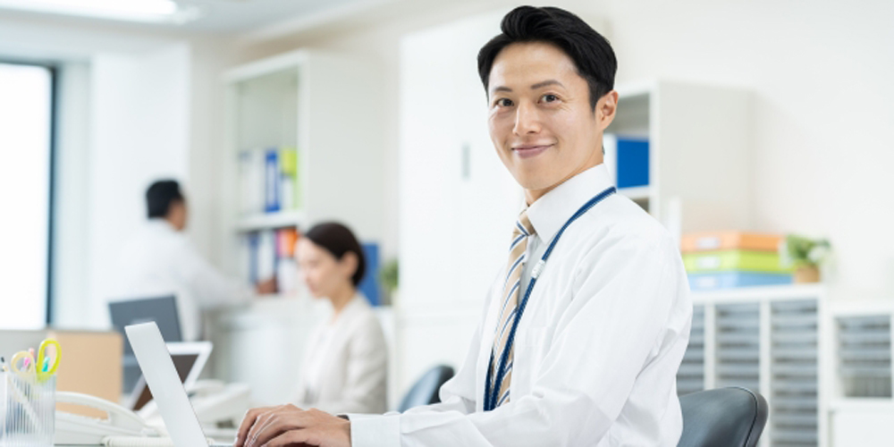 ジェイウォーム ジョブット【販売企画業務[職業紹介]（名護市宮里）【週休2日／賞与あり／交通費あり】】の求人募集画像