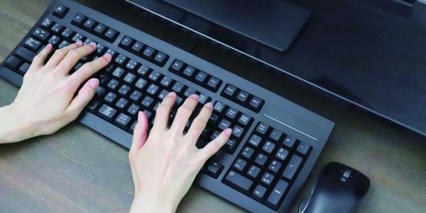 ジェイウォームジョブット【プログラマ(PG)［職業紹介]（浦添市）【資格手当／賞与年2回】】の求人募集画像