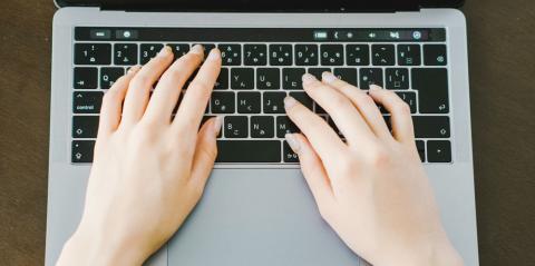 ジェイウォーム ジョブット【PM（プロジェクトマネージャー）［職業紹介］（那覇市旭町）【土日祝休み／年間休日124日】】の求人募集画像