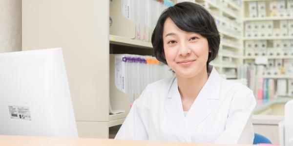 ジェイウォームジョブット【薬局のサポート事務[職業紹介](那覇市首里石嶺町)【賞与年2回／年間休日119日以上／有休消化率100％】】の求人募集画像