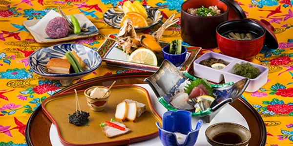 ジェイウォームジョブット【創作うちなー料理のホールスタッフ[職業紹介]（那覇市首里金城町）【無料駐車場あり／昇給あり／扶養範囲内勤務OK】】の求人募集画像