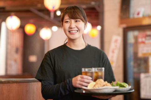 北大地 なご亭【居酒屋ホールスタッフ(名護市)【無料駐車場有/食事付/短時間4h~OK】】の求人募集画像