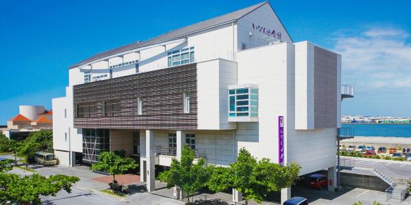 いなんせ会館【セレモニースタッフ(浦添市)【6h/勤務日数相談可/未経験OK】】の求人募集画像