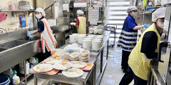 社会福祉法人千草福祉会【こども園の調理スタッフ(大空こども園/那覇市首里)【残業なし/結婚・出産祝金/昇給・賞与有】】の求人募集画像
