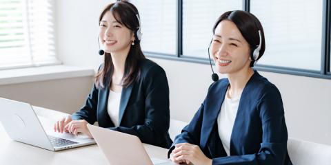 ジェイウォームジョブット【大手証券会社に関するコールセンタースタッフ［職業紹介］（那覇市旭町）【時給1,400円／土日祝休み／残業なし】】の求人募集画像