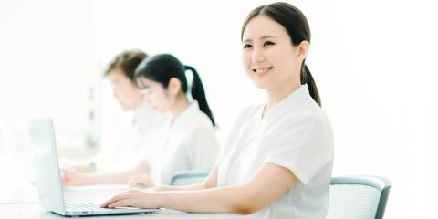 ジェイウォーム ジョブット【健診事務［職業紹介］（那覇市大道）【残業なし／賞与年2回／月9日休み】】の求人募集画像